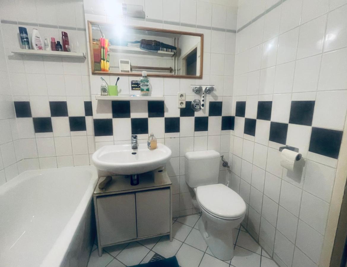 Alt Treptow Fashion Hq Homestay *
